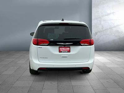 2026 Chrysler Voyager — detail view