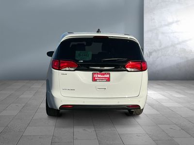 2026 Chrysler Voyager — detail view