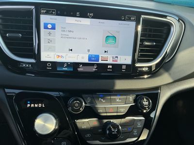 2026 Chrysler Voyager — photo 12 view
