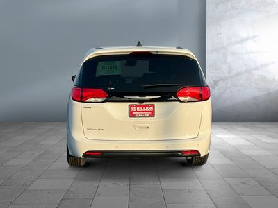 2026 Chrysler Voyager — detail view