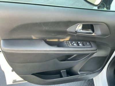 2026 Chrysler Voyager — photo 16 view