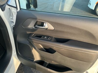 2026 Chrysler Voyager — photo 21 view
