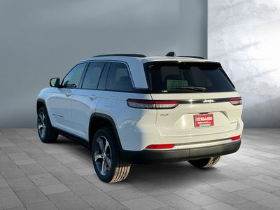 2026 Jeep Grand Cherokee — interior view