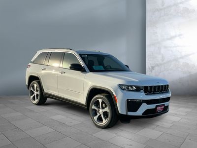 2026 Jeep Grand Cherokee — photo 8 view