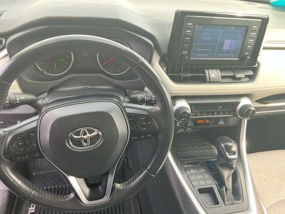 2019 Toyota RAV4 - Photo 14