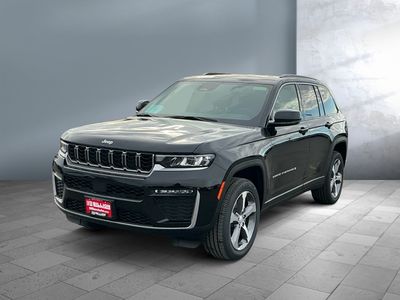 2026 Jeep Grand Cherokee — front three-quarter view