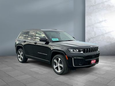 2026 Jeep Grand Cherokee — photo 8 view