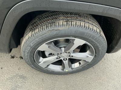 2026 Jeep Grand Cherokee — photo 22 view