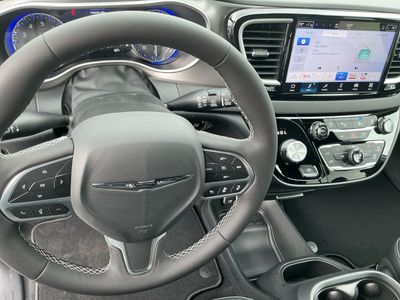 2026 Chrysler Voyager — photo 15 view