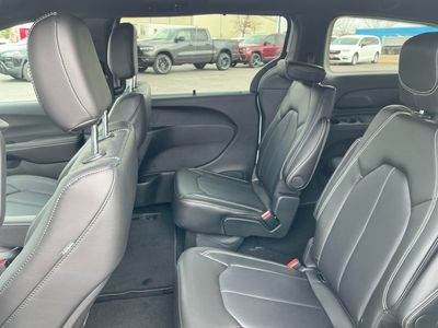 2026 Chrysler Voyager — photo 17 view