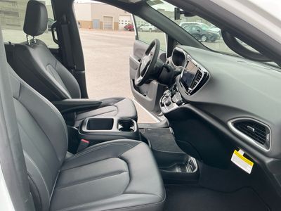 2026 Chrysler Voyager — photo 20 view