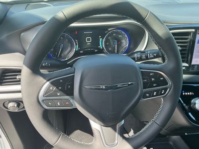 2026 Chrysler Voyager — photo 14 view