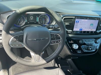 2026 Chrysler Voyager — photo 15 view