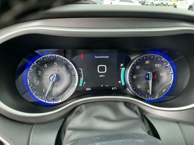 2026 Chrysler Voyager — photo 11 view