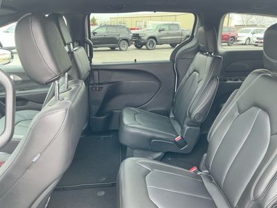 2026 Chrysler Voyager — photo 17 view