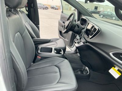 2026 Chrysler Voyager — photo 20 view