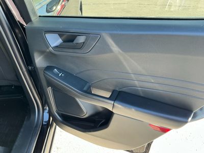 2025 Ford Escape - Photo 17