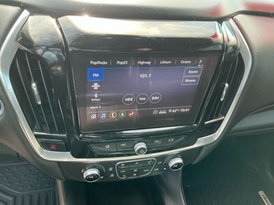 2020 Chevrolet Traverse - Photo 11