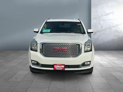 2017 GMC Yukon XL - Photo 2