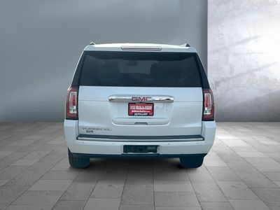 2017 GMC Yukon XL - Photo 5