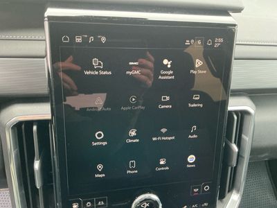 2026 GMC Acadia — photo 12 view