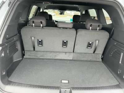 2026 GMC Acadia — photo 18 view