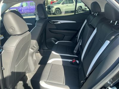 2026 Buick Envision - Photo 17