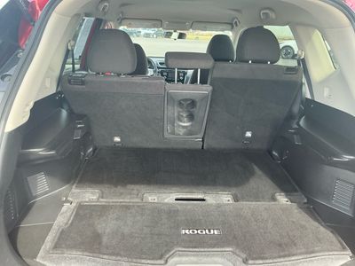 2016 Nissan Rogue - Photo 17
