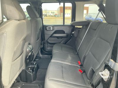2018 Jeep Wrangler Unlimited - Photo 16