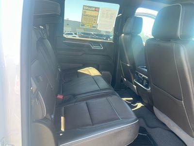 2025 GMC Sierra 3500HD - Photo 18