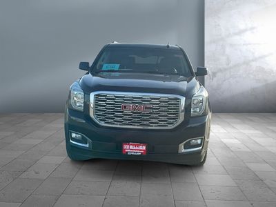 2019 GMC Yukon XL - Photo 2
