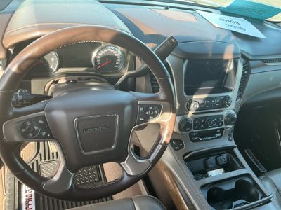 2019 GMC Yukon XL - Photo 14