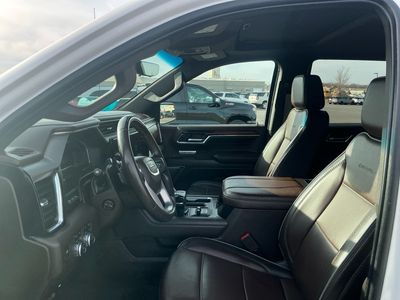 2024 GMC Sierra 1500 - Photo 9