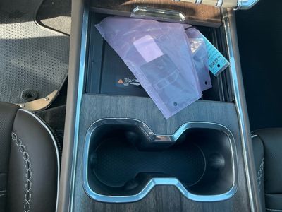 2026 GMC Acadia — photo 13 view