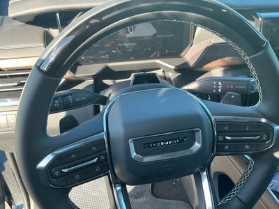 2026 GMC Acadia — photo 14 view
