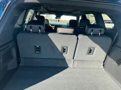 2026 GMC Acadia — photo 18 view