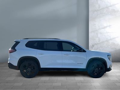 2026 GMC Acadia — photo 7 view