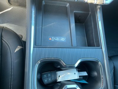 2026 GMC Acadia — photo 13 view