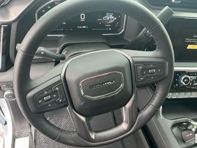 2026 GMC Sierra 3500HD — photo 14 view