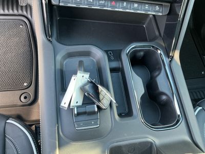 2026 GMC Sierra 2500HD — photo 12 view