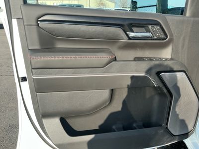 2026 GMC Sierra 2500HD — photo 15 view
