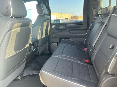 2026 GMC Sierra 2500HD — photo 16 view