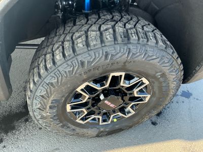 2026 GMC Sierra 2500HD — photo 21 view
