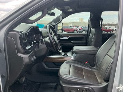 2025 Chevrolet Silverado 2500HD - Photo 9