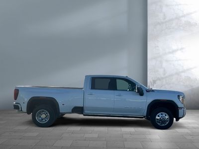 2026 GMC Sierra 3500HD — photo 7 view