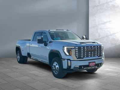2026 GMC Sierra 3500HD — photo 8 view