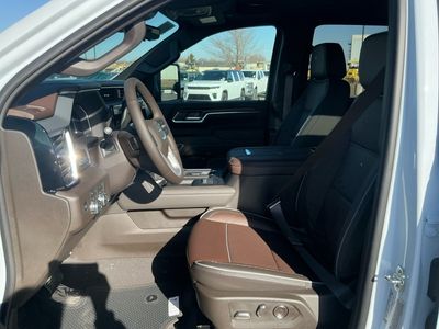 2026 GMC Sierra 3500HD — photo 10 view