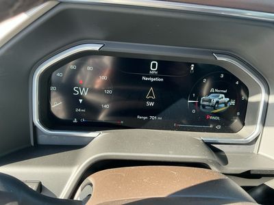 2026 GMC Sierra 3500HD — photo 11 view