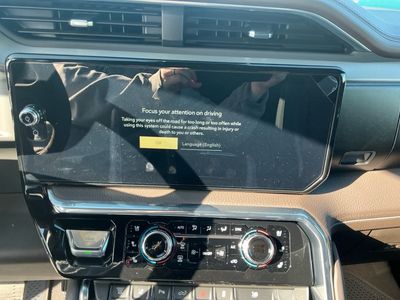 2026 GMC Sierra 3500HD — photo 12 view