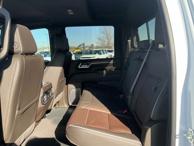 2026 GMC Sierra 3500HD — photo 17 view